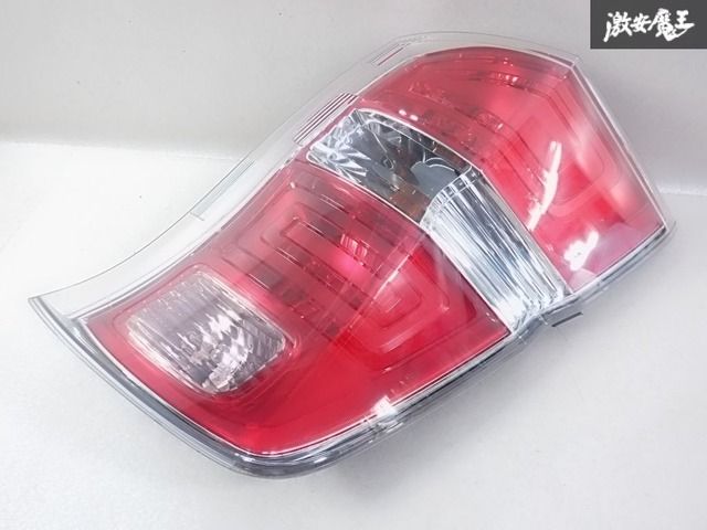 キレイ】 ホンダ 純正 RK1 RK2 ステップワゴン 前期 テールライト