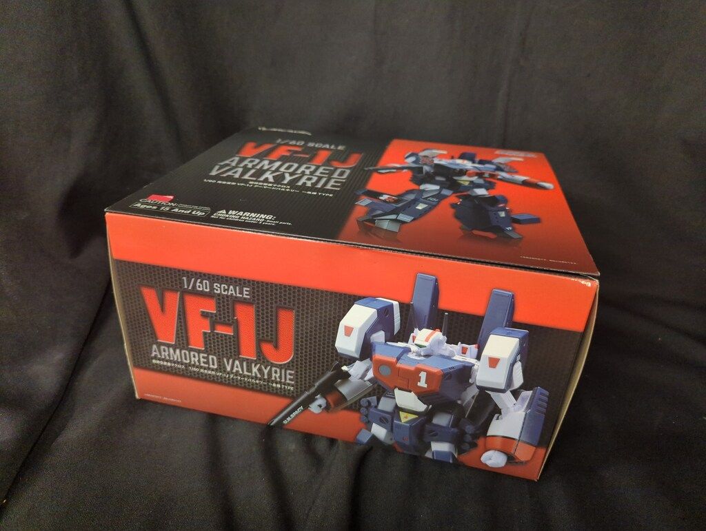 アルカディア 1/60完全変形 VF-1J アーマードバルキリー 一条輝タイプ