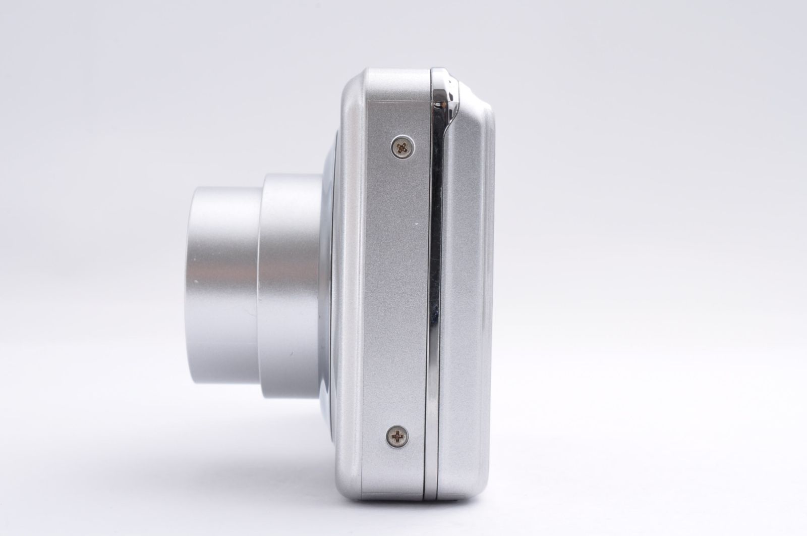 FUJIFILM 富士フイルム FinePix J27 FX-J27 シルバー コンパクト