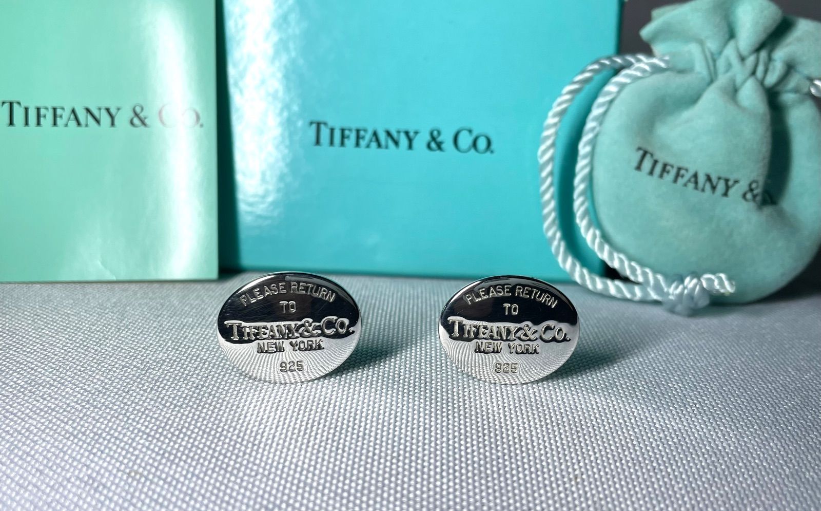 極上美品　Tiffany&Co.925　箱付き　カフス　SV刻印　鏡面　おしゃれ 極上美品 Tiffany&Co.925 箱付き カフス SV刻印 鏡面 おしゃれ 極上美