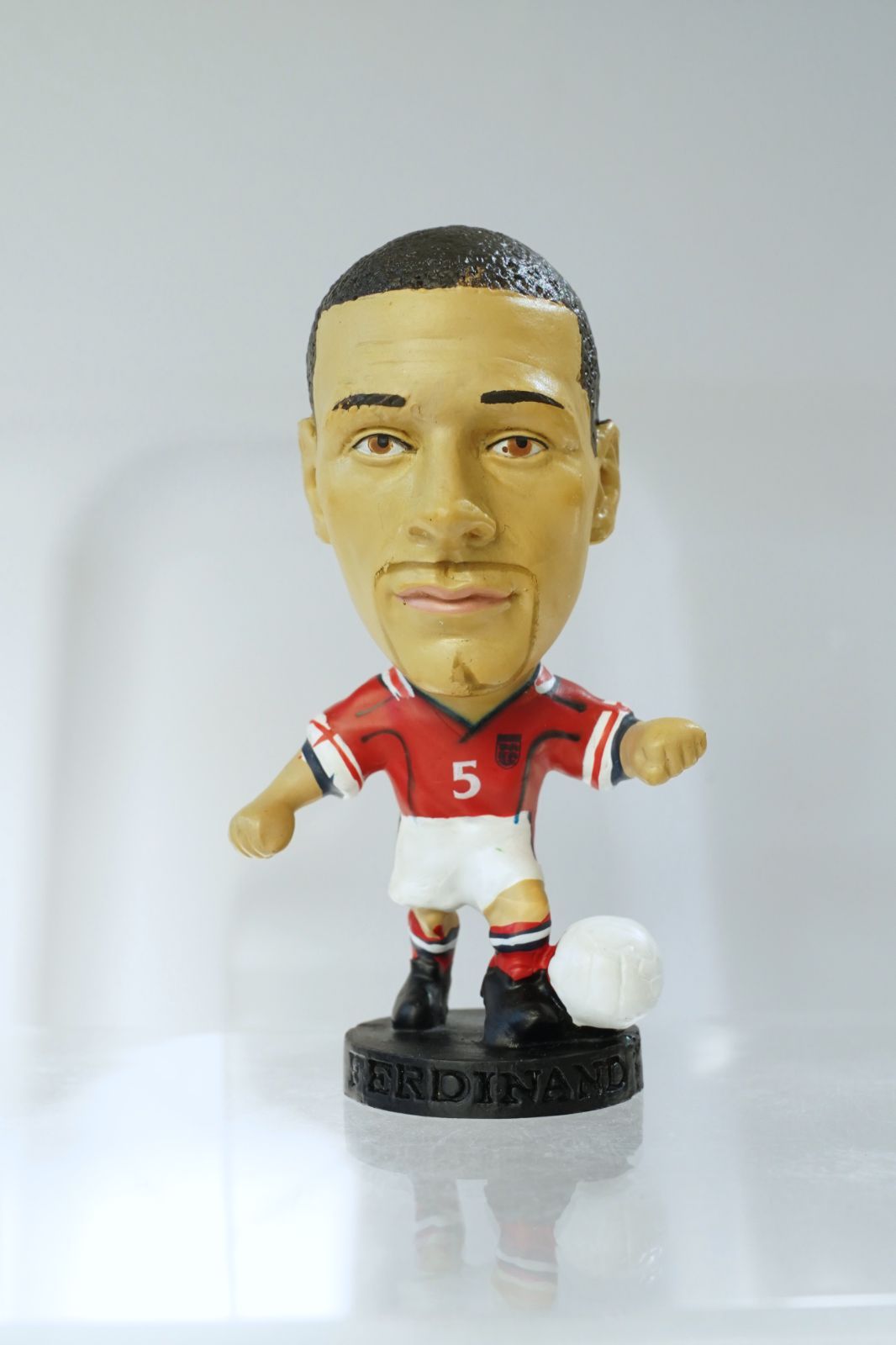 リオ・ファーディナンド（Rio Ferdinand）PRO637 イングランド代表 No