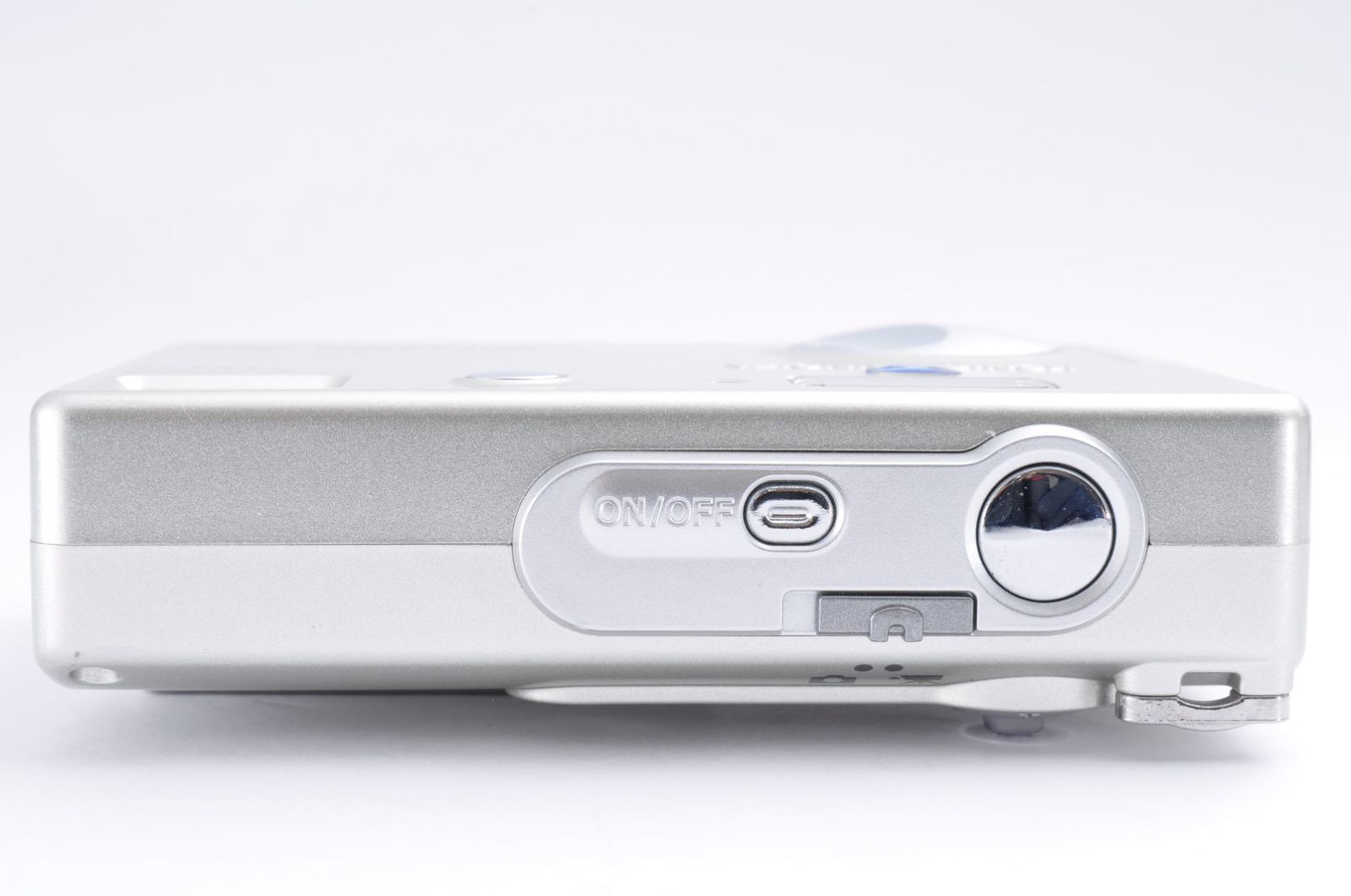 コニカミノルタ DiMAGE X31 シルバー Konica Minolta Dimage X31 review: Konica Minolta Dimage X31 - CNET