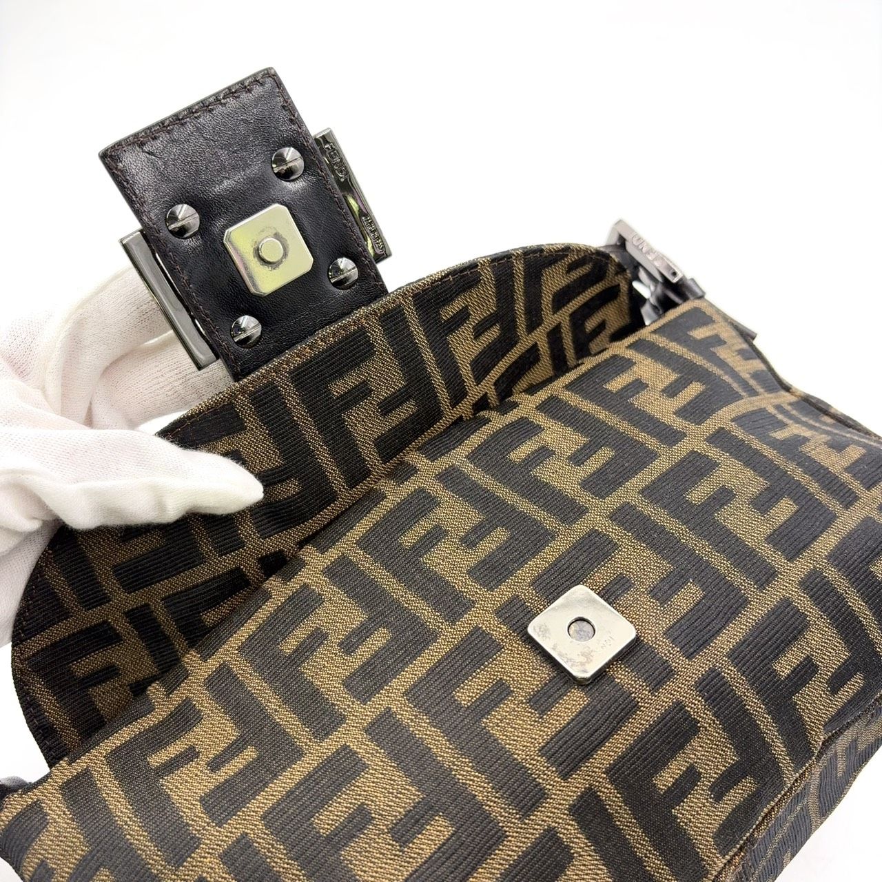 【鑑定済】FENDI マンマバケット ズッキーノ キャンバス カーフ レザー 鑑定済】FENDI マンマバケット ズッキーノ キャンバス カーフ レザー