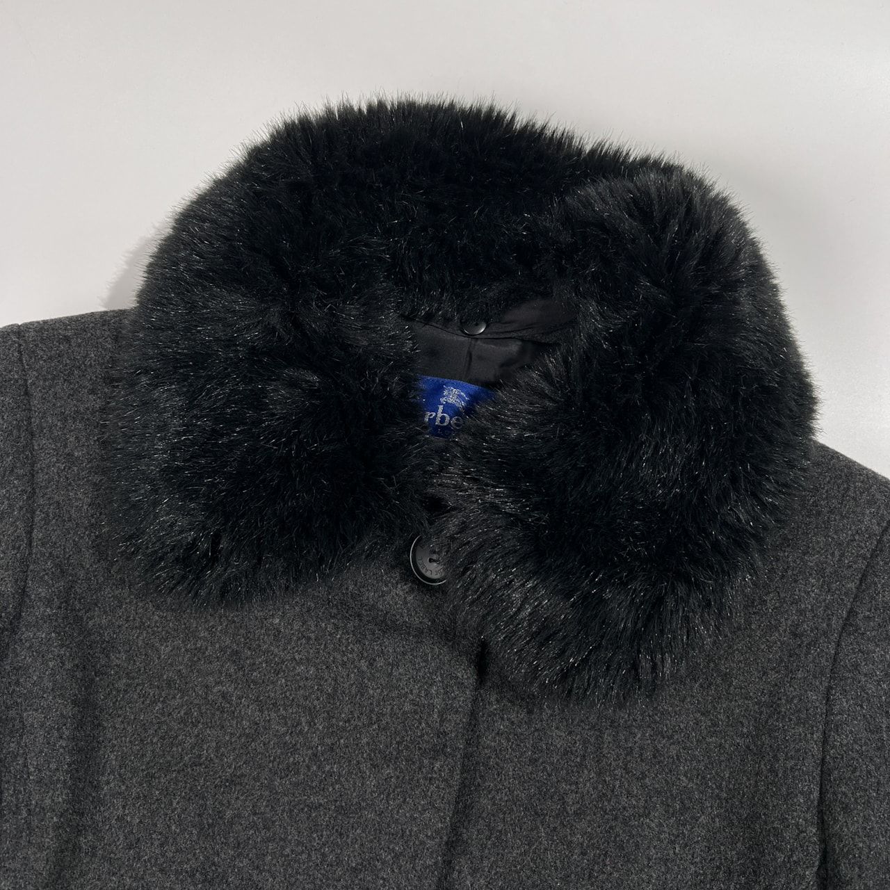 BURBERRY BLUE LABEL バーバリーブルーレーベル 襟ファー付き ウール