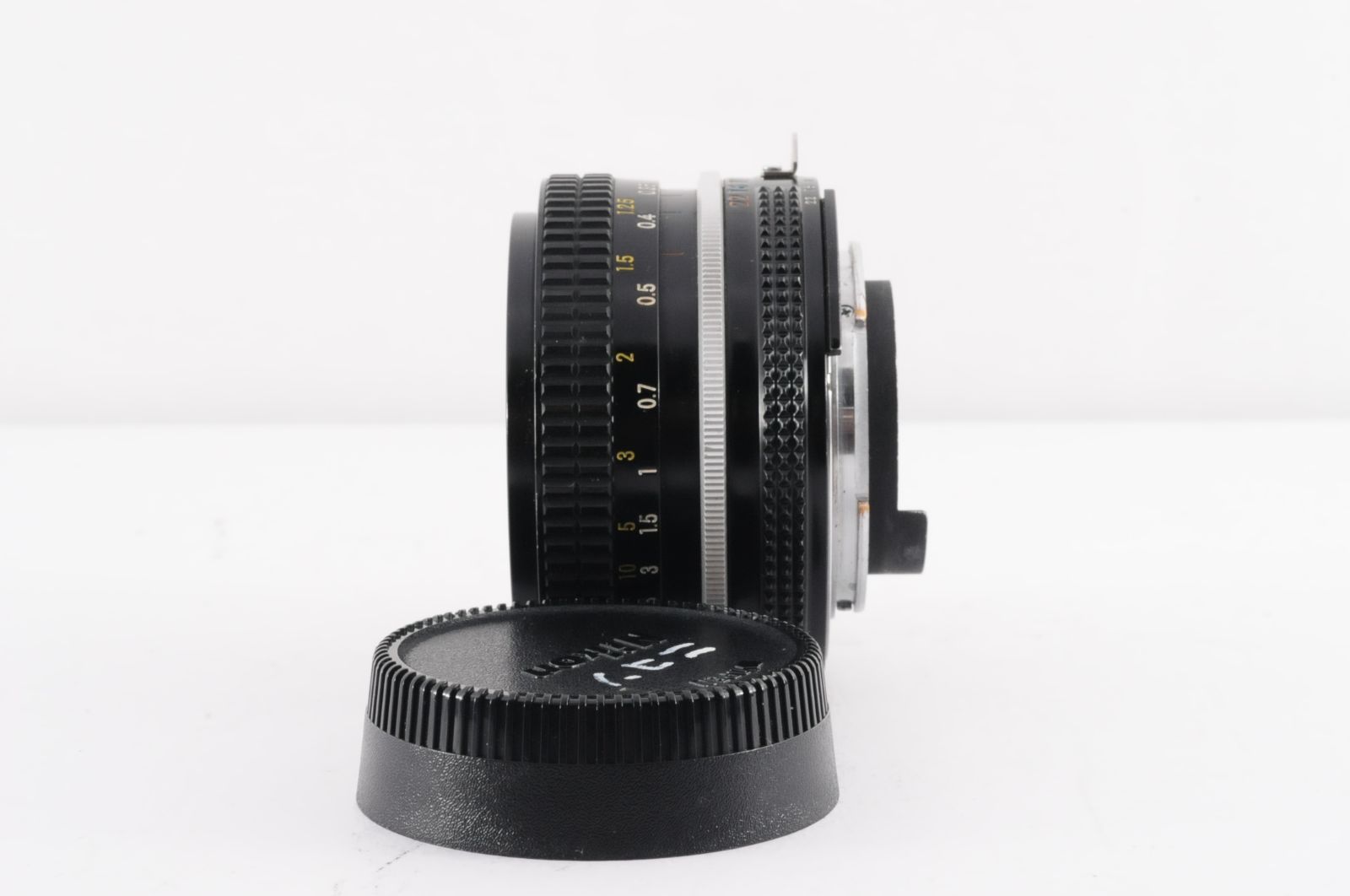 ニコン Nikon Ai NIKKOR 20mm F4 1:4 MF マニュアル カメラレンズ