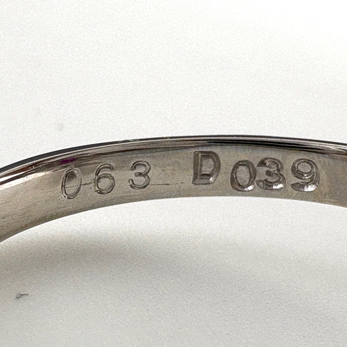 ルビー デザインリング メレダイヤ 指輪 リング 10.5号 Pt900 ルビー