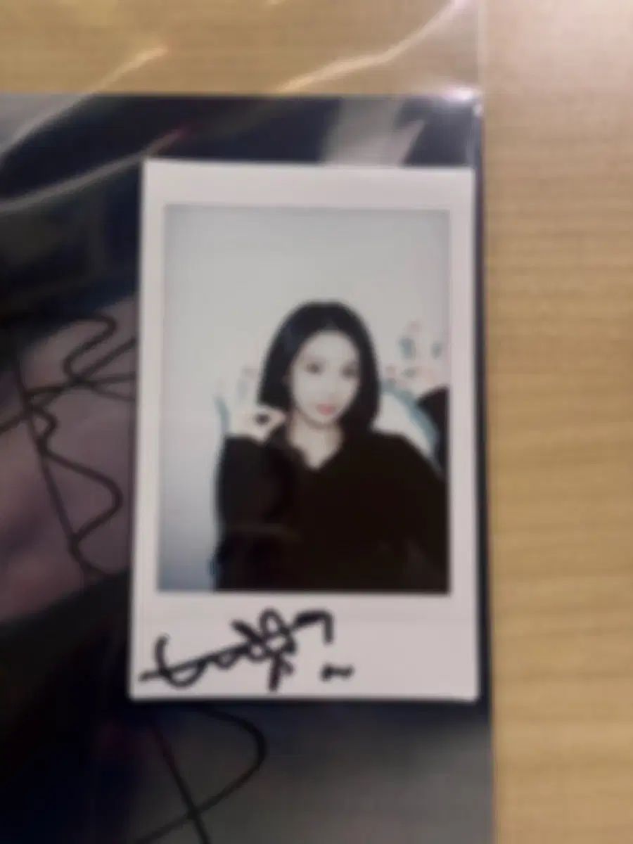 tripleS ジヨン　ポラロイド　チェキ　サイン　トレカ　objekt tripleS ジヨン ポラロイド チェキ サイン トレカ objekt 2025年最新