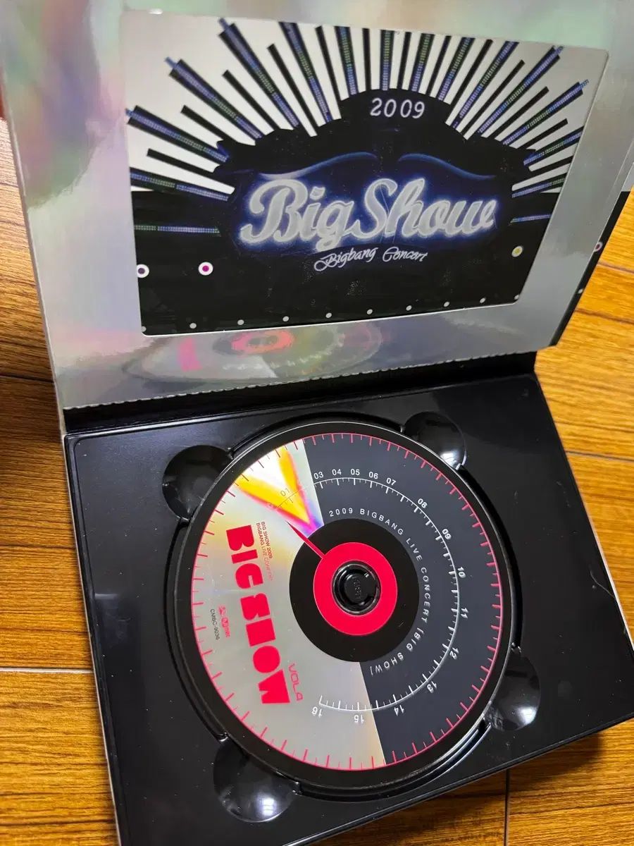 BIGBANG ビッグショー 2009 ライブコンサート アルバム 出品 - メルカリ