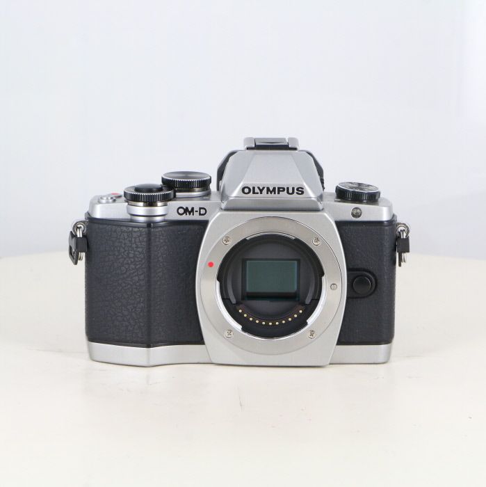 中古】(オリンパス) OLYMPUS OM-D E-M10 ボディ シルバー - メルカリ