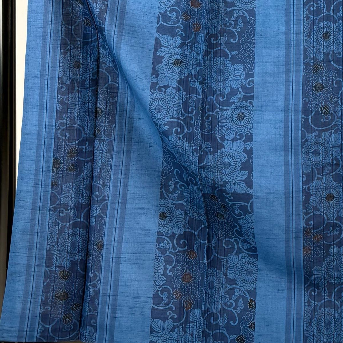 小紋 身丈162cm 裄丈67cm M 薄物 菊唐草 縦縞 藍色 正絹 優品 【中古