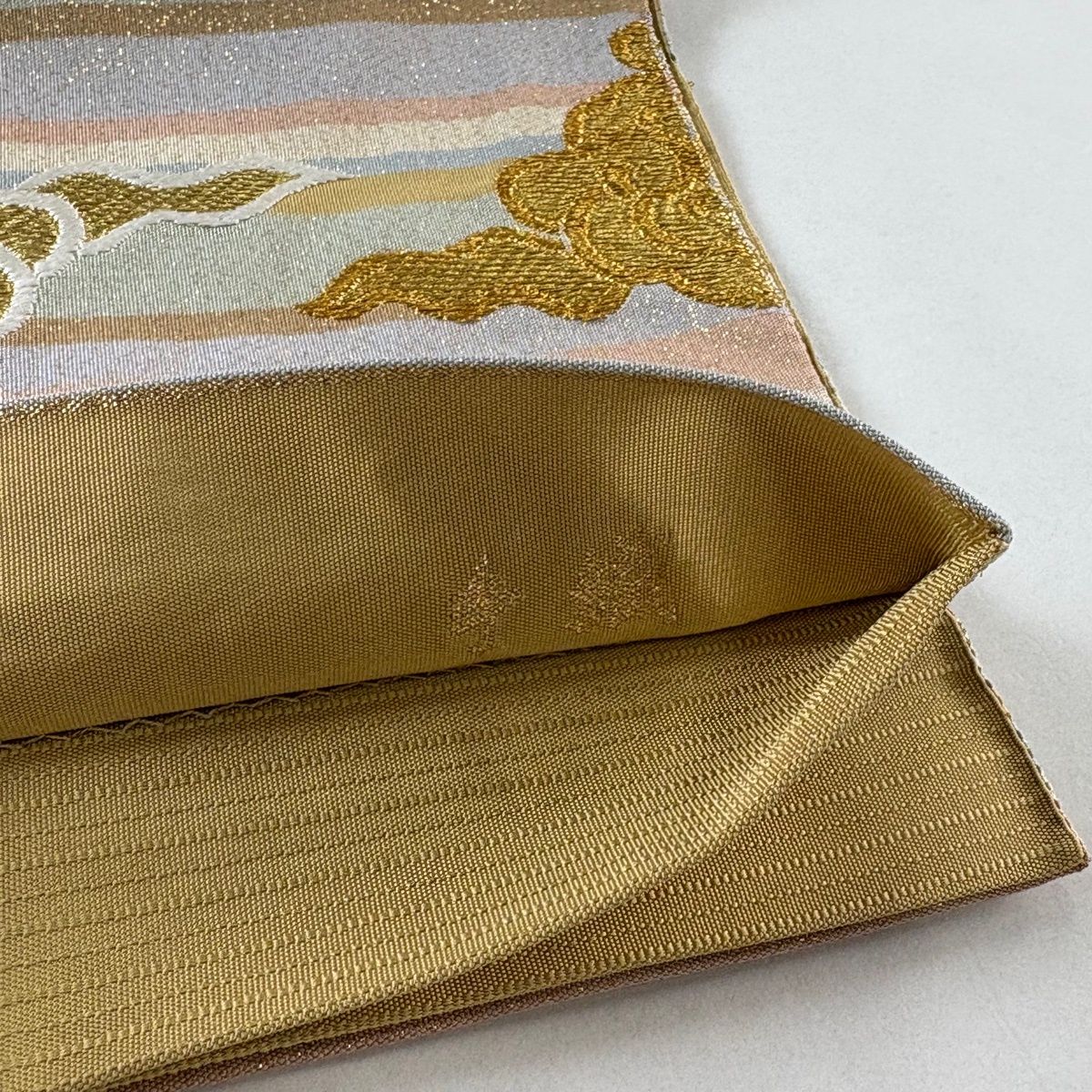 袋帯 逸品 河村織物 落款 彩雲 縞 金糸 青灰色 六通 正絹 【中古