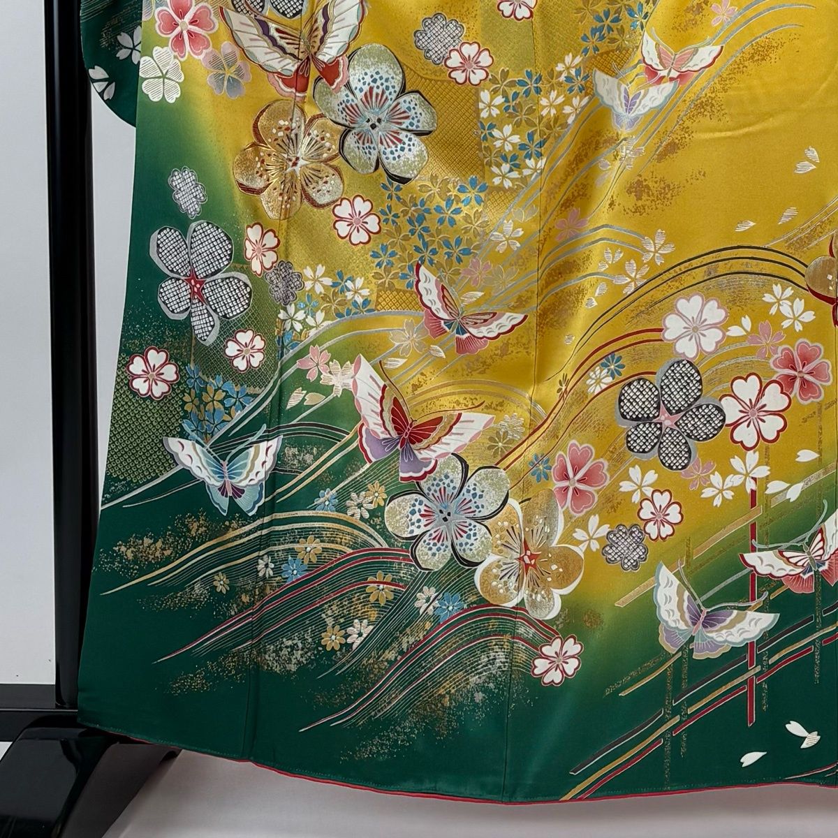 振袖 身丈161cm 裄丈64cm M 袷 桜 蝶 金銀彩 ぼかし 黄色 正絹 秀品