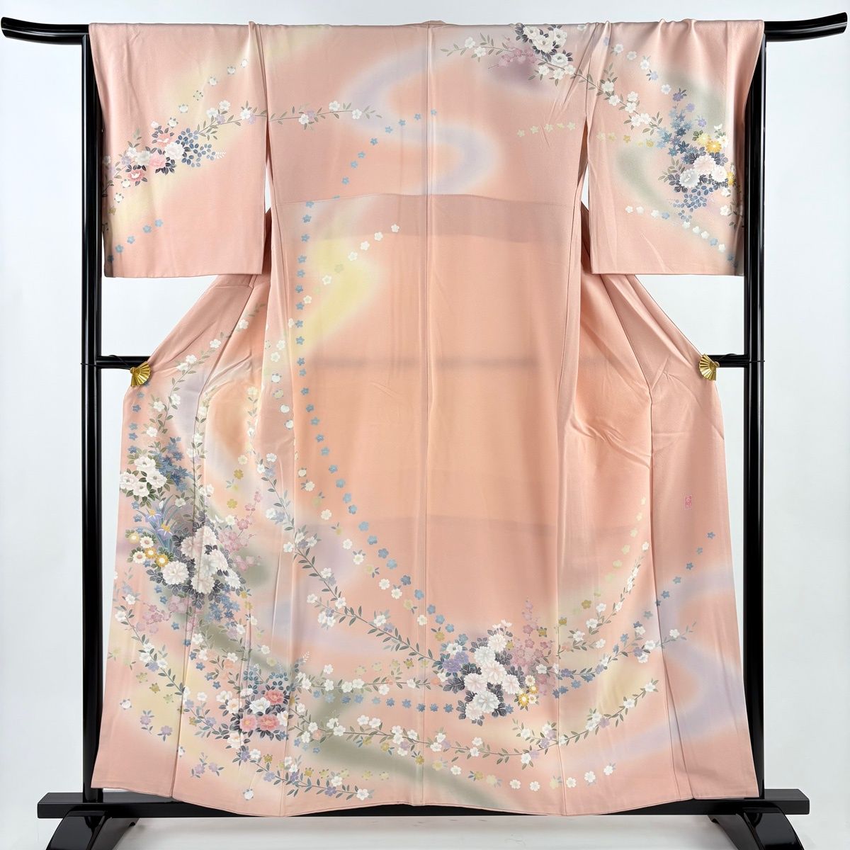 訪問着 身丈155.5cm 裄丈68cm L 袷 やまと 落款 枝花 菊 ぼかし ピンク