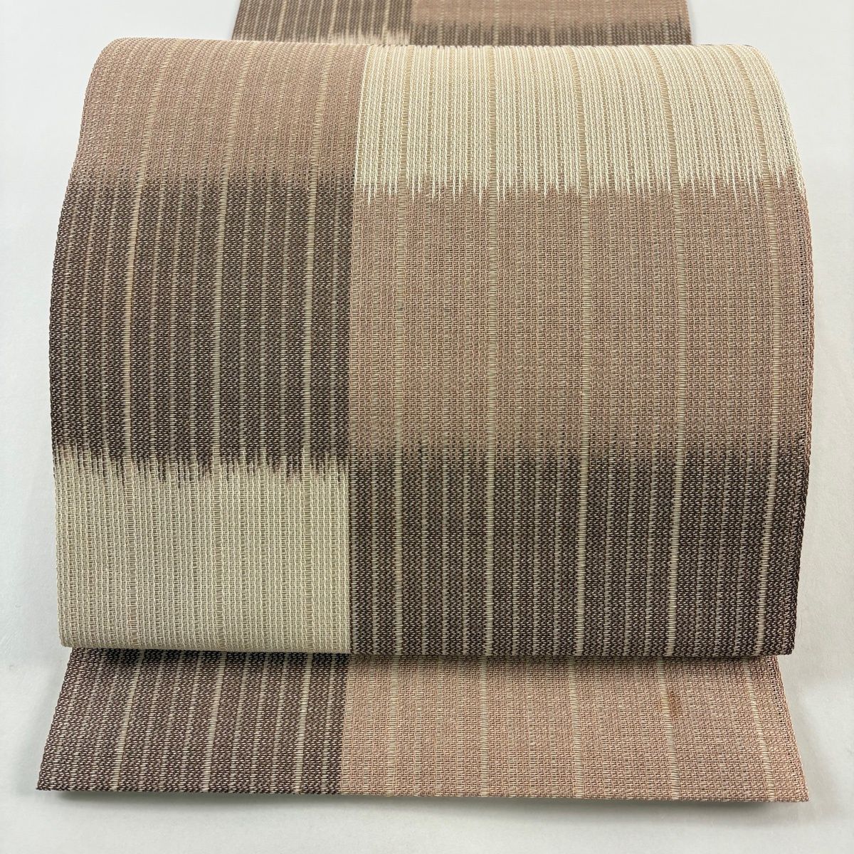 夏帯 絹科布 八寸名古屋帯 松葉仕立 赤城玉 柿渋染 証紙 未使用 イ5548 美品】 名古屋帯 名品 八寸名古屋帯 松葉仕立て 諸紙布柿渋帯 夏帯