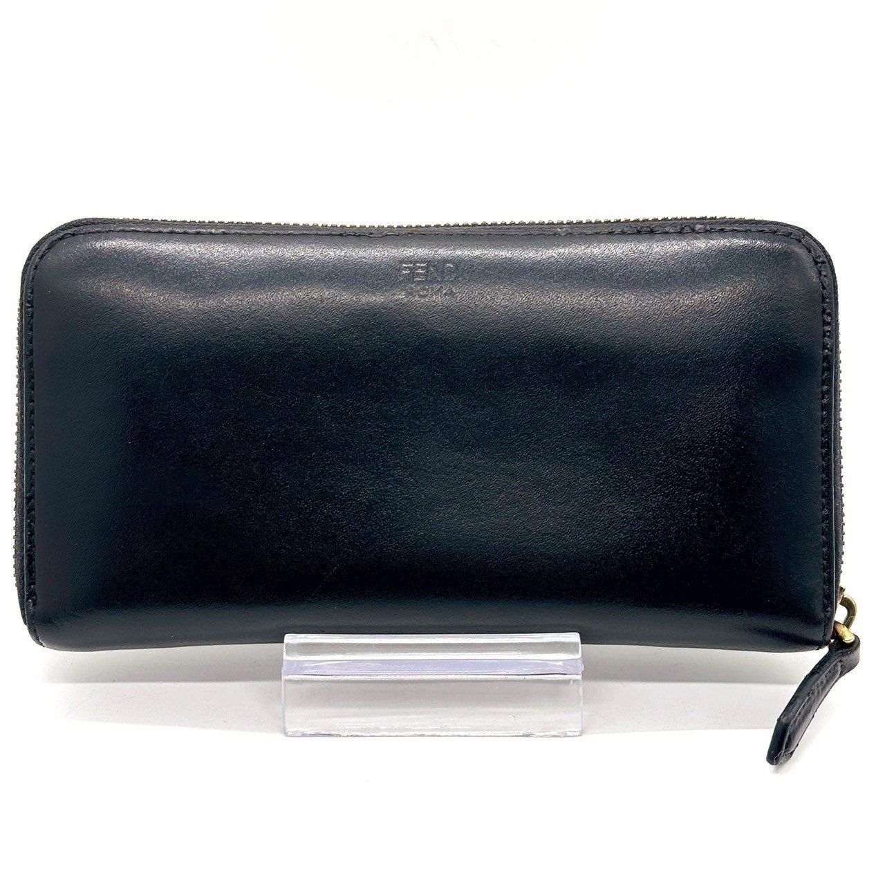 モードな存在感✨ FENDI フェンディ バグズアイ モンスター 長財布