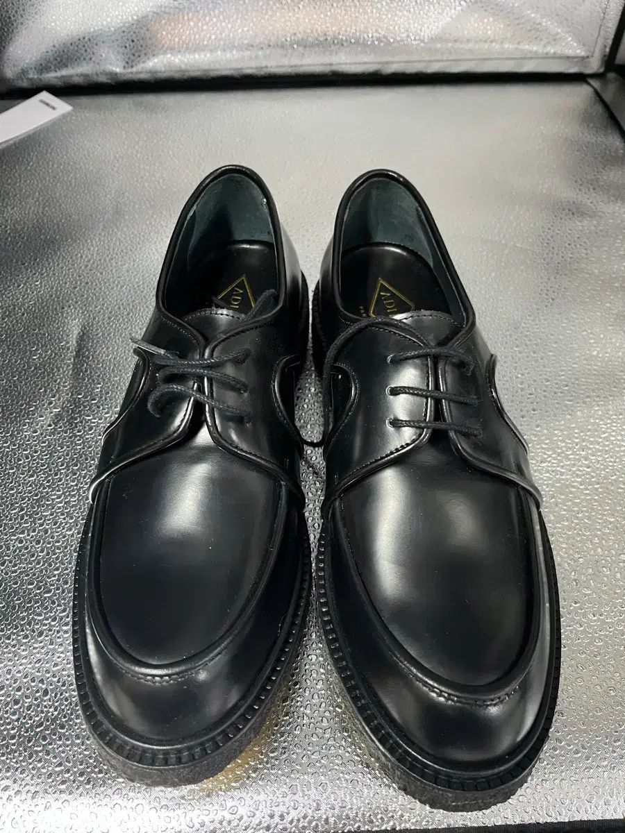 ADIEV シューズ ADIEV(アデュー) / シューズ/41/WHT/レザー | 中古品の販売