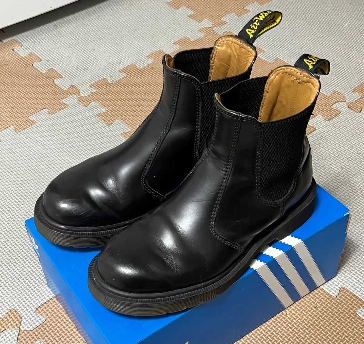 DR. MARTENS 2976 チェルシーブーツ ウォーカーブーツ 230 【公式通販】