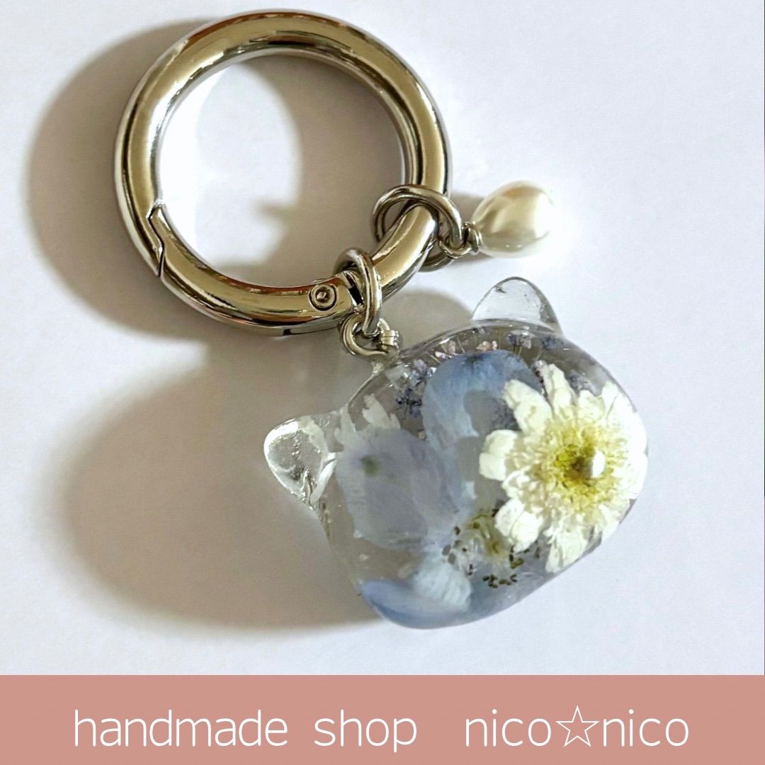 No.3127♡ドライフラワー♡天然石♡にゃんこ♡レジンチャーム No.3127♡ドライフラワー♡天然石♡にゃんこ♡レジンチャーム