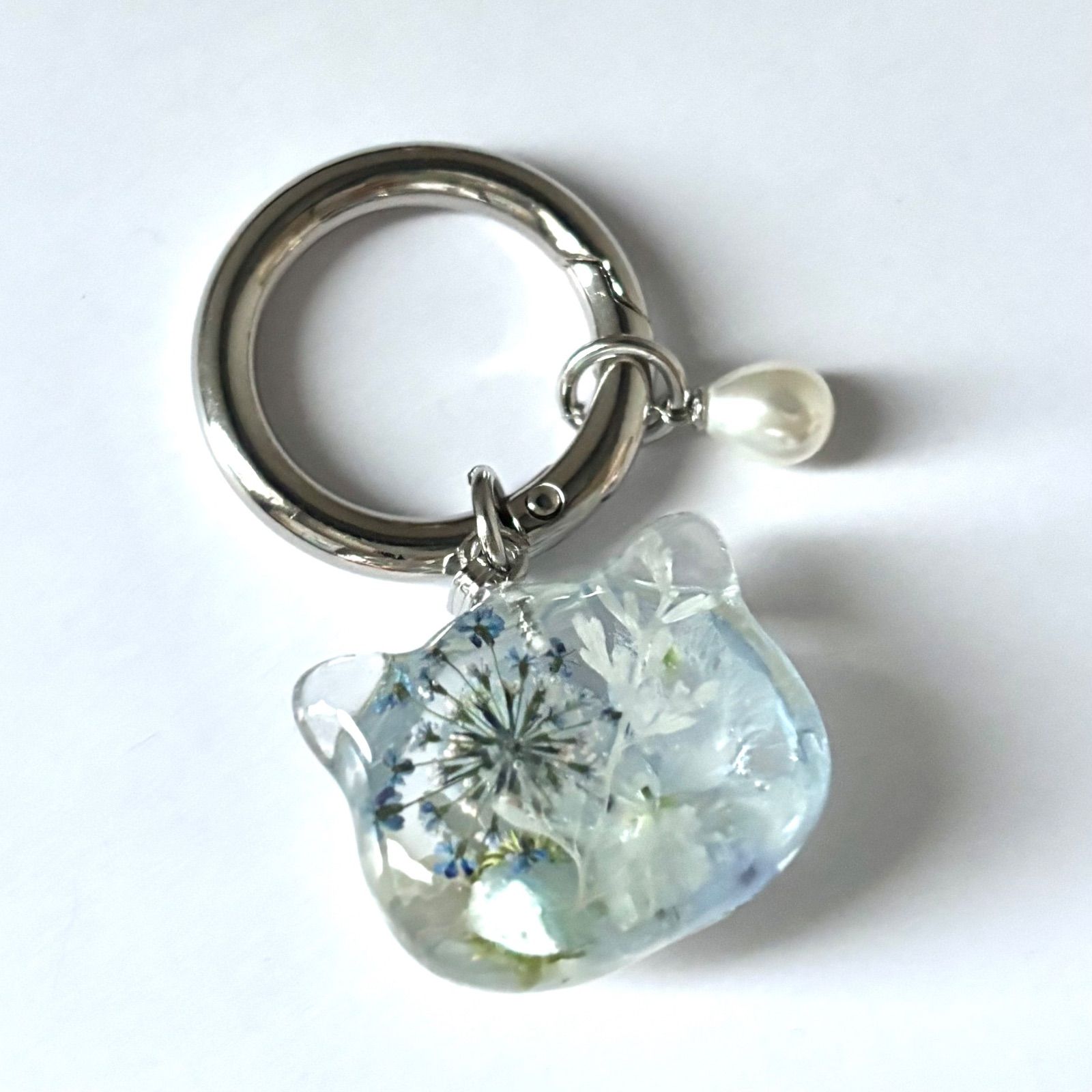 No.3127♡ドライフラワー♡天然石♡にゃんこ♡レジンチャーム No.3127♡ドライフラワー♡天然石♡にゃんこ♡レジンチャーム