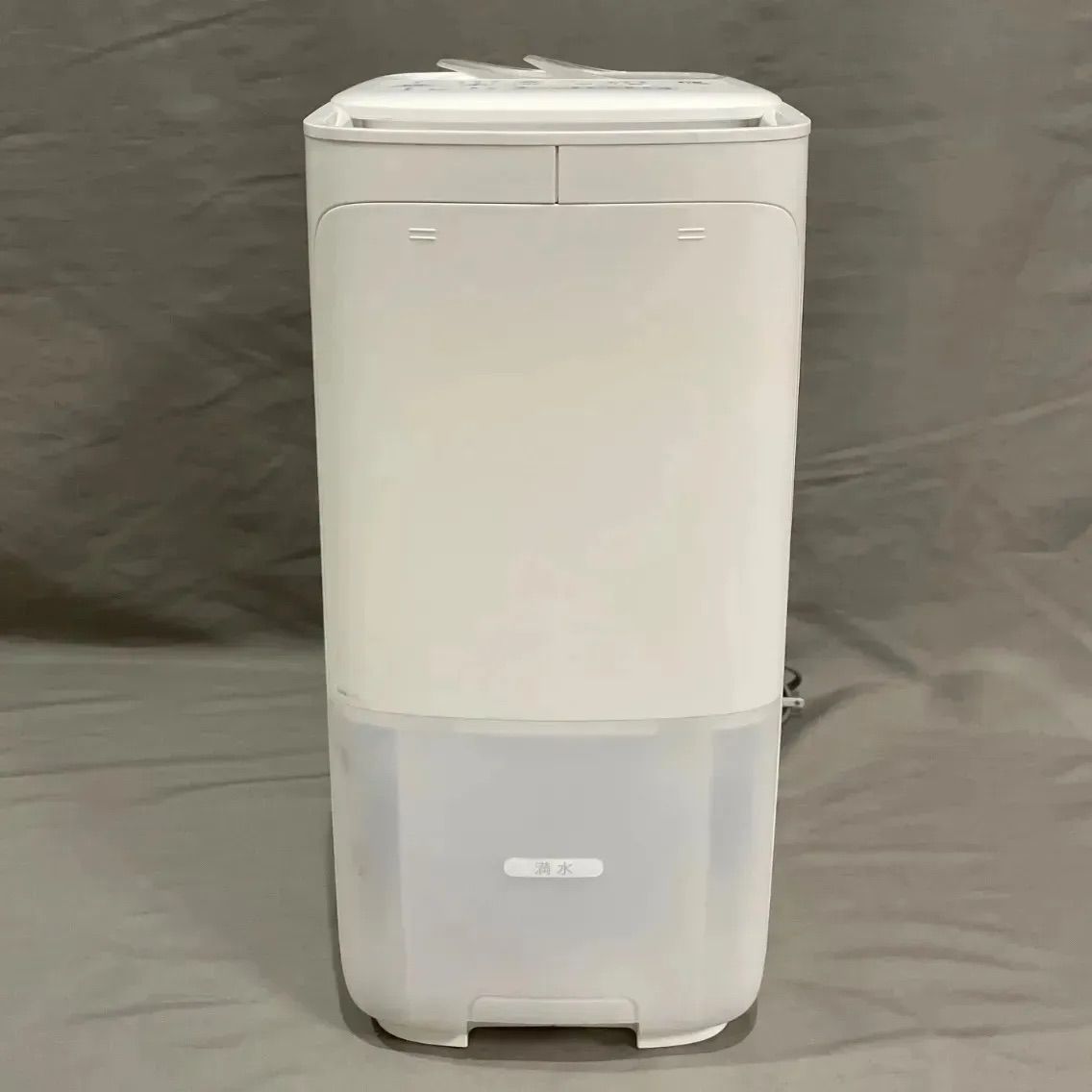 2023年製！】SHARP 加熱気化式加湿器 HV-R55-W ♪ - メルカリ