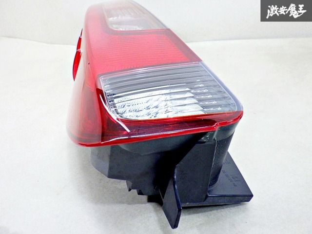 純正テールランプ左右セット80系後期ノア⁄ヴォクシーVOXY⁄ヴォクシー