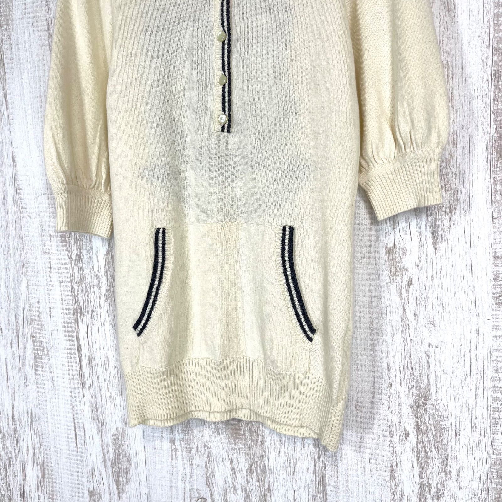 BURBERRY BLUE LABEL バーバリーブルーレーベル ホースロゴ刺繍 フード