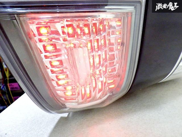 点灯OK！】トヨタ 純正 ANH20W ヴェルファイア LED テールランプ