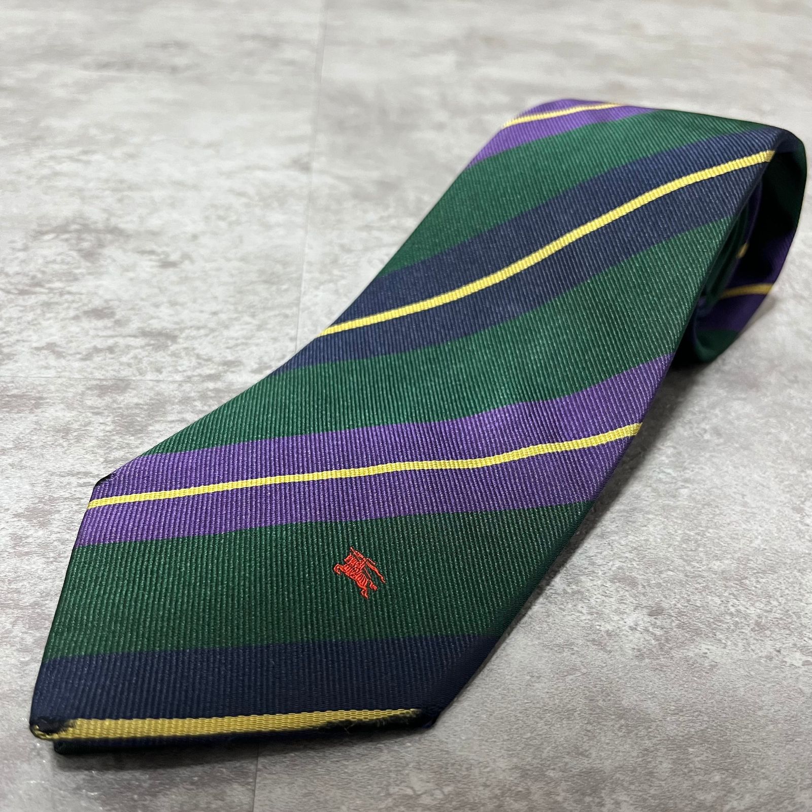 Burberry】レジメンタルストライプネクタイ グリーン ロゴ入り