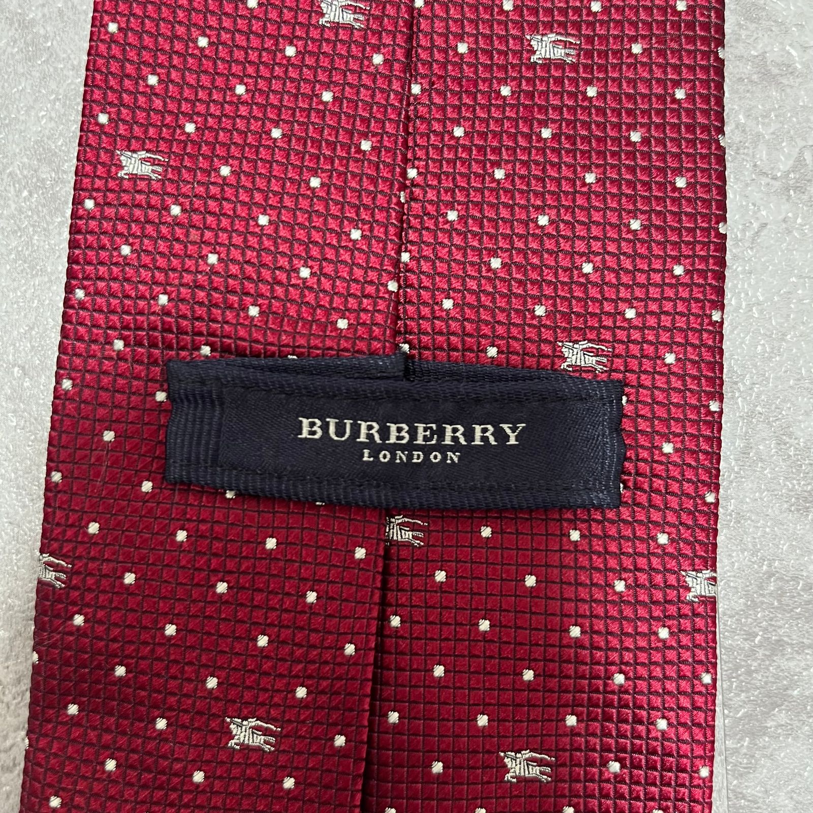 新品未使用　BURBERRY バーバリー ネクタイ ホースロゴ ドット 良品 バーバリー ネクタイ ドット ホース ロゴグラム ブラック ブルー