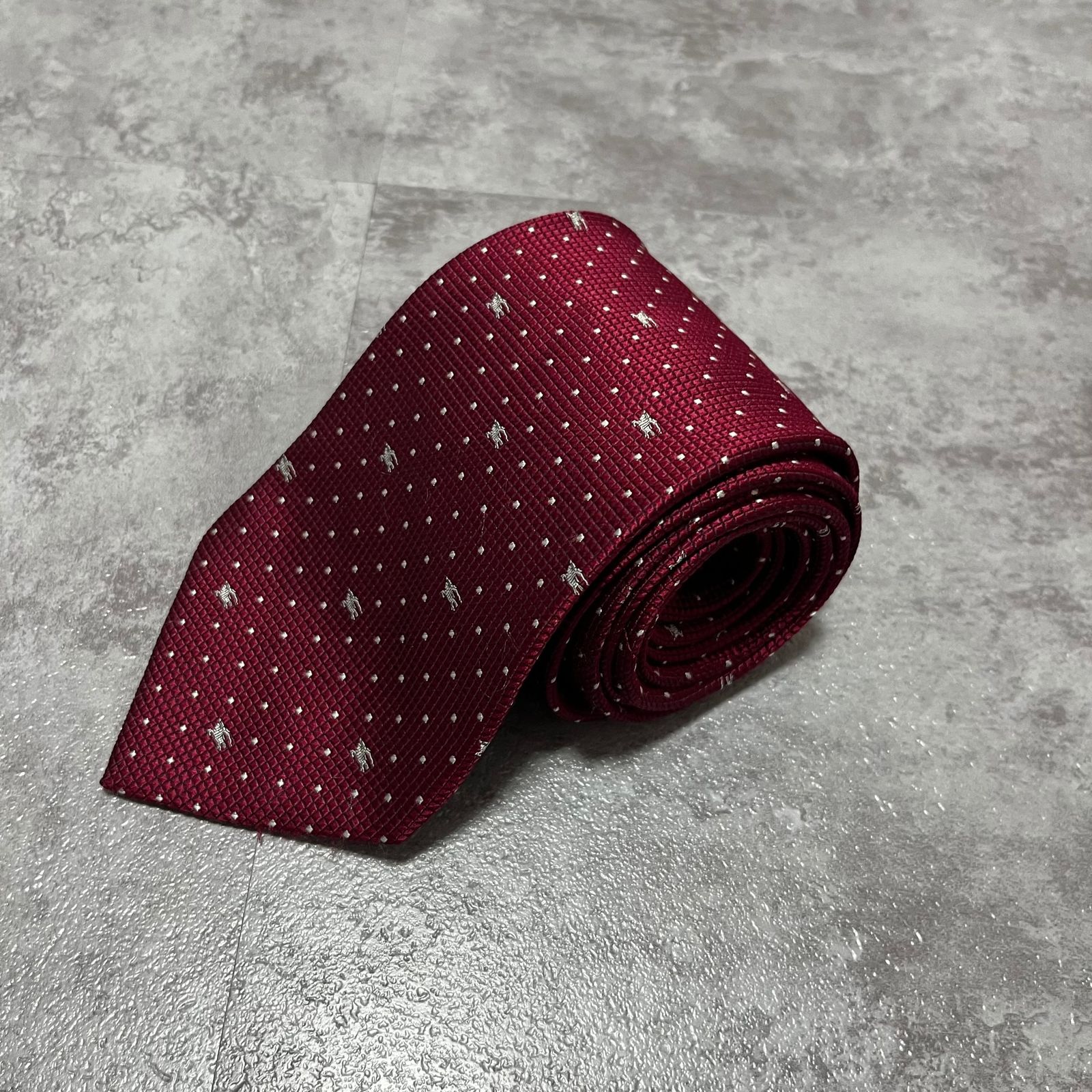 新品未使用　BURBERRY バーバリー ネクタイ ホースロゴ ドット 未使用 バーバリー ネクタイ ブルー ドット ホースロゴ ブランド