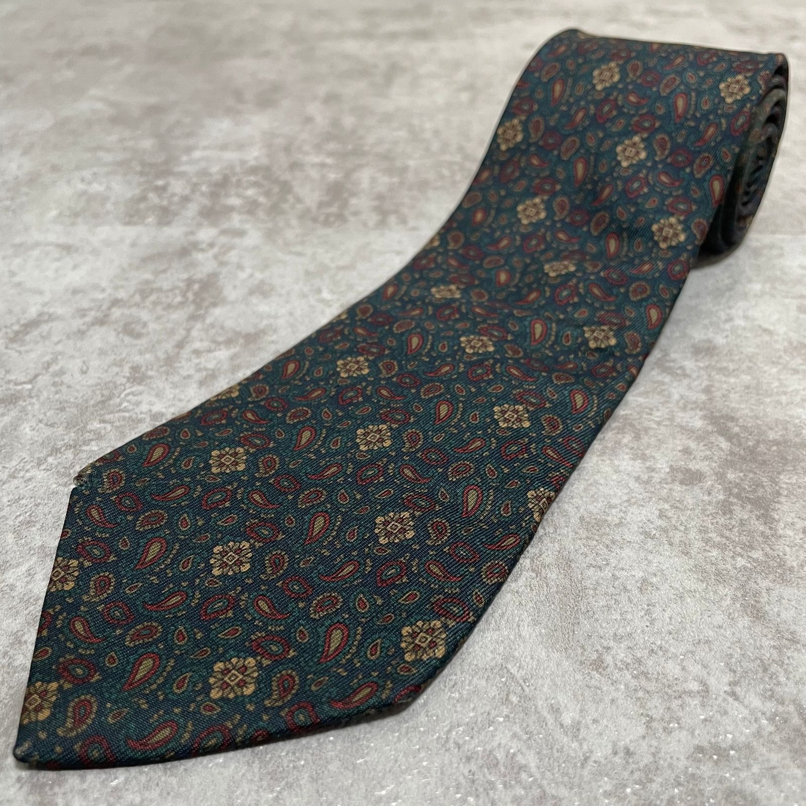 Christian Dior ホワイト ネイビー ブラウン ペイズリー Christian Dior】ペイズリー柄ネクタイ ネイビー マルチカラー - メルカリ