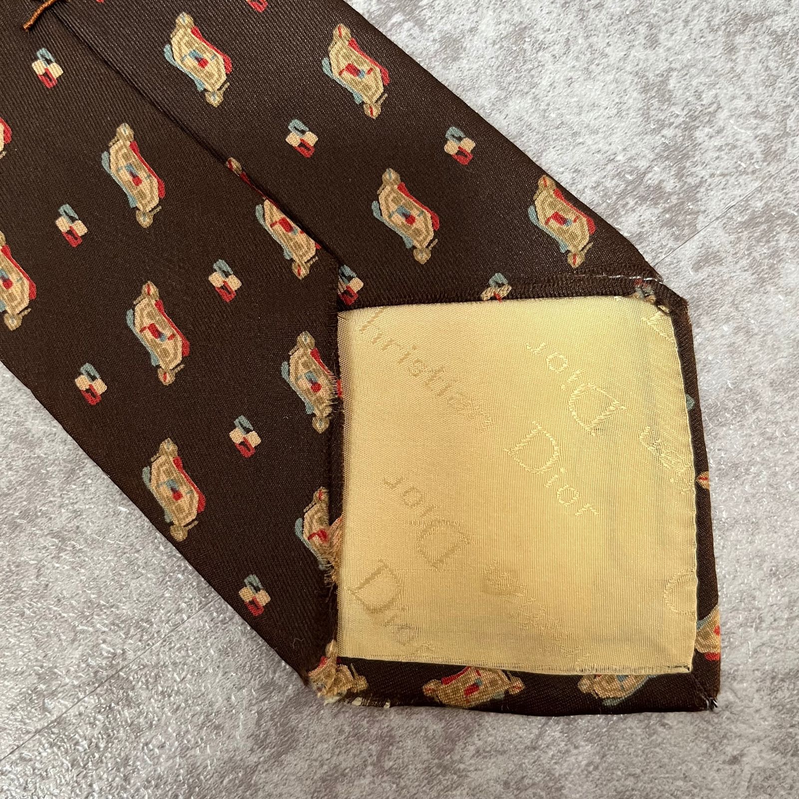 Christian Dior ネクタイ 小紋 ドット パターン柄 ベージュ系 Christian Dior ネクタイ 小紋 ドット パターン柄 ベージュ系