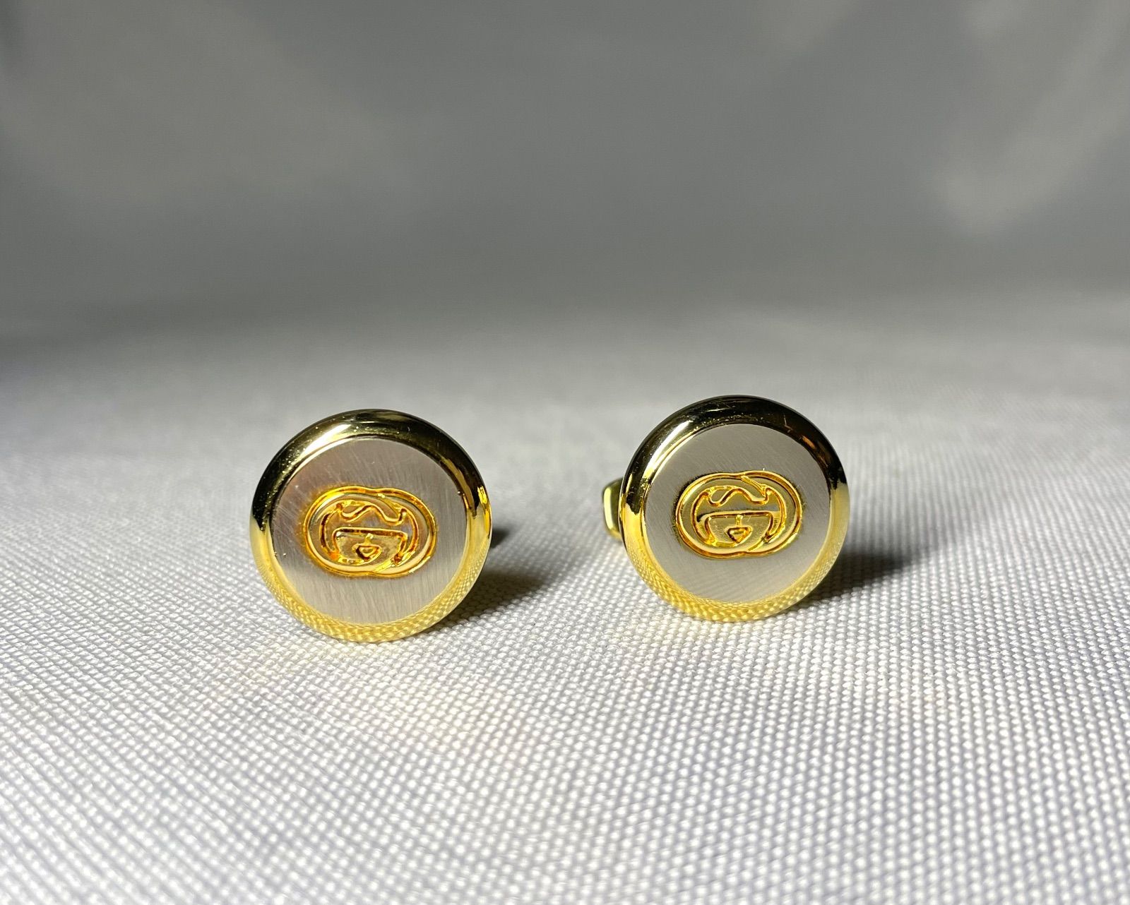 美品　GUCCI グッチ カフス インターロッキングG シルバー ビジネス 美品 GUCCI グッチ カフス インターロッキングG シルバー ビジネス