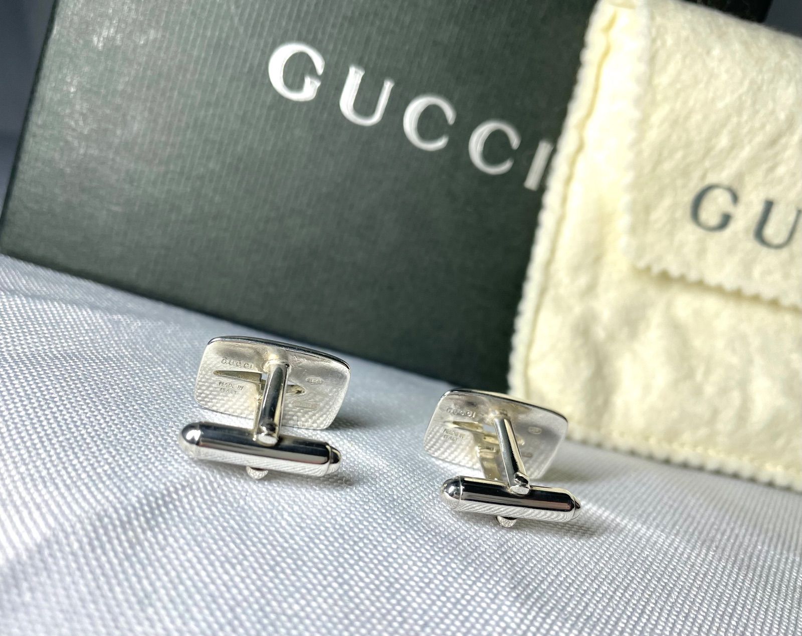 美品 GUCCI グッチ 鏡面スターリングシルバー Gデザイン 立体3Dカフス