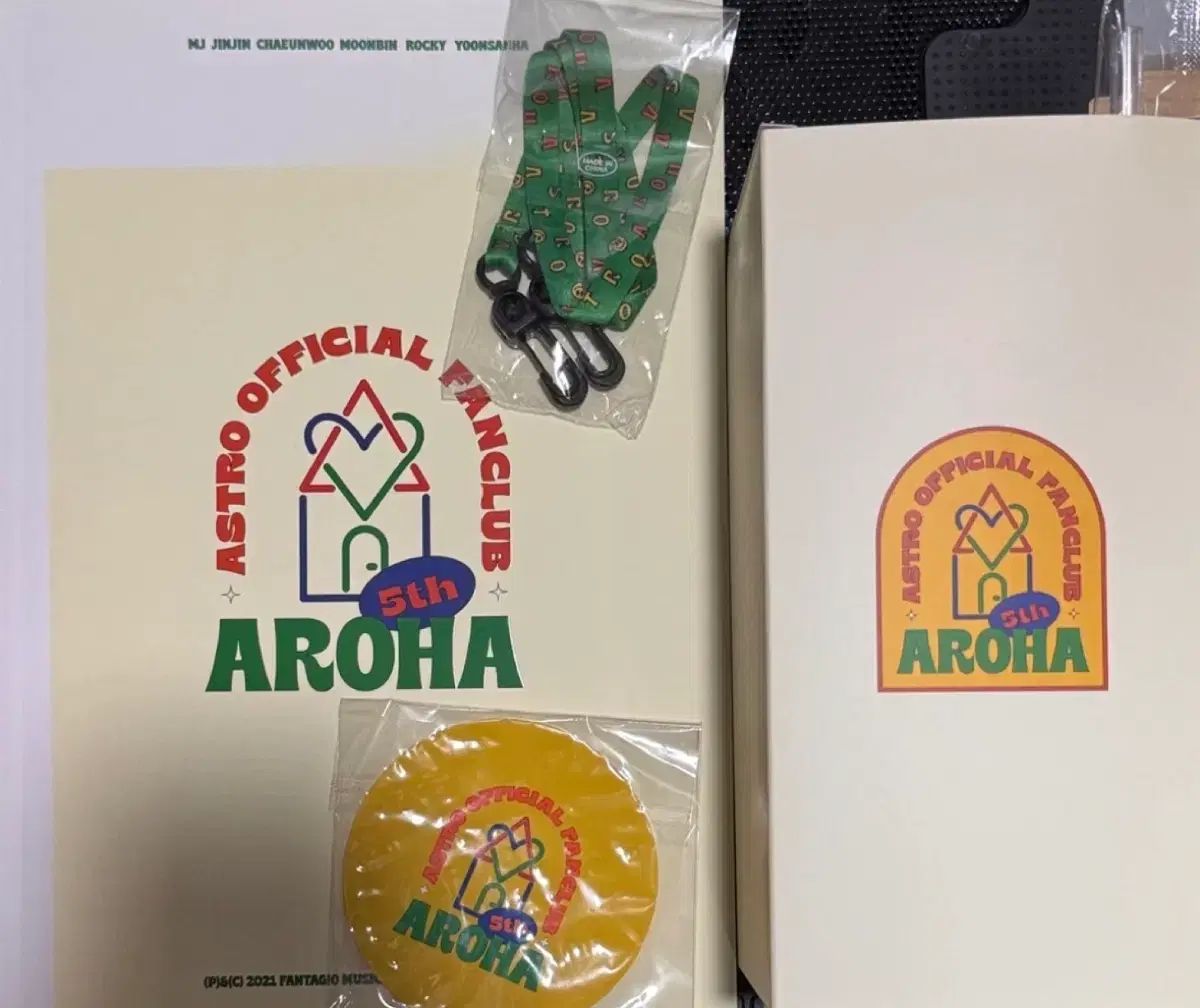 ASTRO 5期ファンクラブ キット - メルカリ