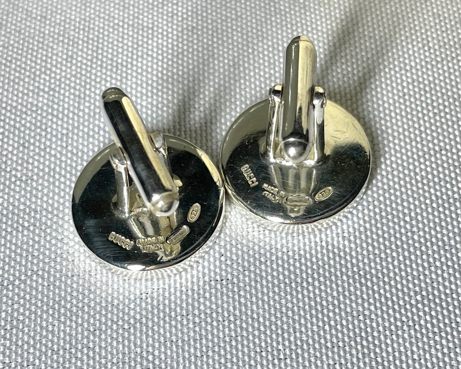 グッチ Gロゴ ラウンド カフリンクス カフス ボタン SV925 シルバー グッチ Gロゴ ラウンド カフリンクス カフス ボタン SV925 シルバー