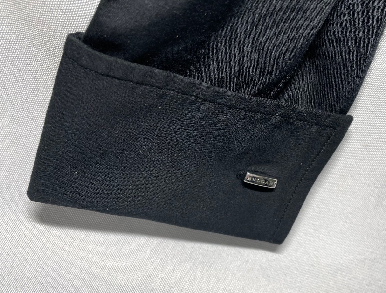 BVLGARI ブルガリ ブランドロゴ文字 ブラックオニキス & 鏡面