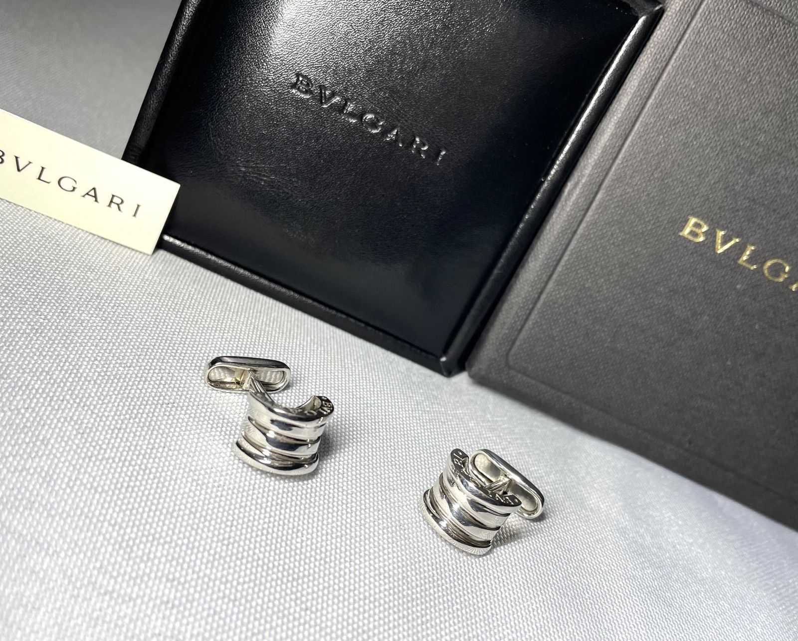 ★BVLGARI★ カフリンクス ビーゼロワン SV925 シルバー 箱付き ☆BVLGARI☆ カフリンクス ビーゼロワン SV925 シルバー 箱付き