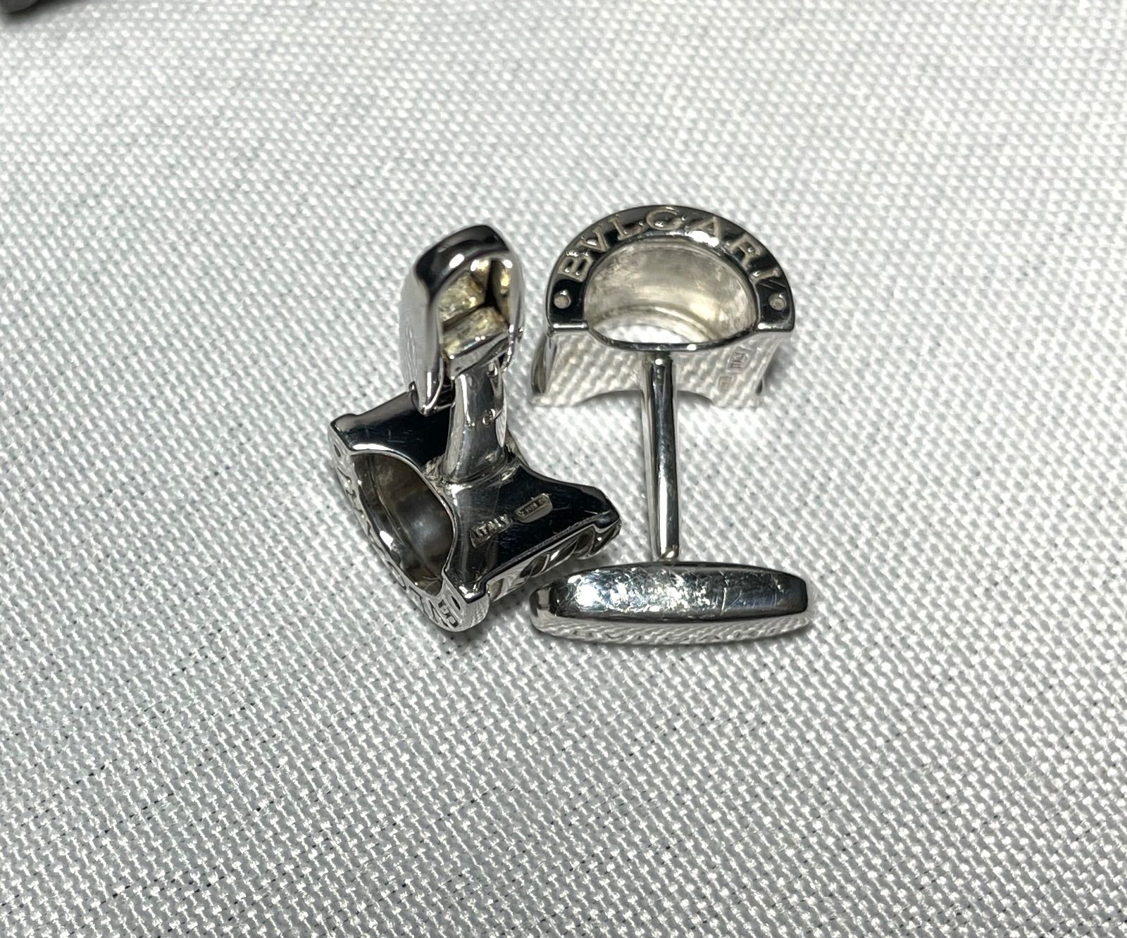 BVLGARI　ブルガリ　カフリンクス　ビーゼロワン　シルバー925　 箱付き BVLGARI ブルガリ カフリンクス ビーゼロワン シルバー925 箱付き 楽天