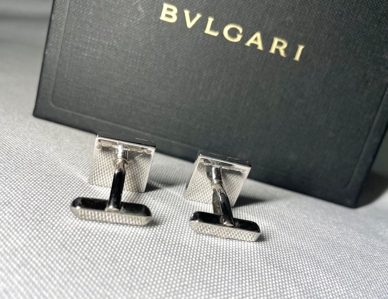 BVLGARI ブルガリ ブランドロゴブラックオニキス & 鏡面スターリング