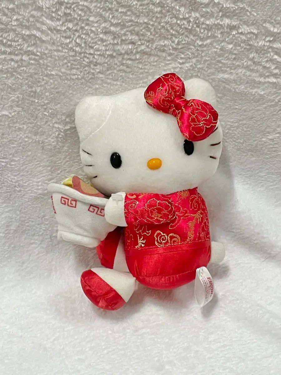 ハローキティ　ぬいぐるみ　中華風 ハローキティ ぬいぐるみ 中華風