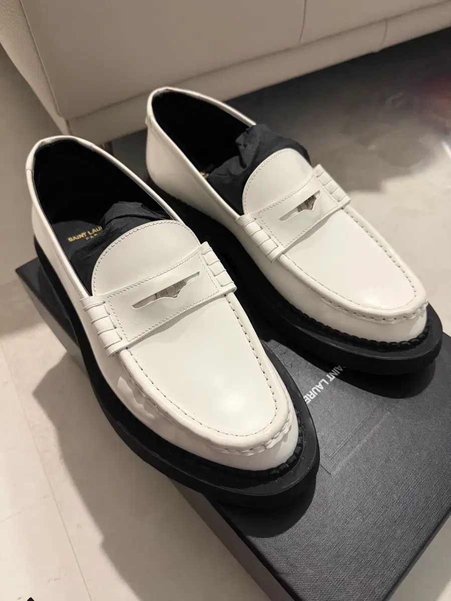 サンローラン バカレロ ローファー 41 5 saint laurent