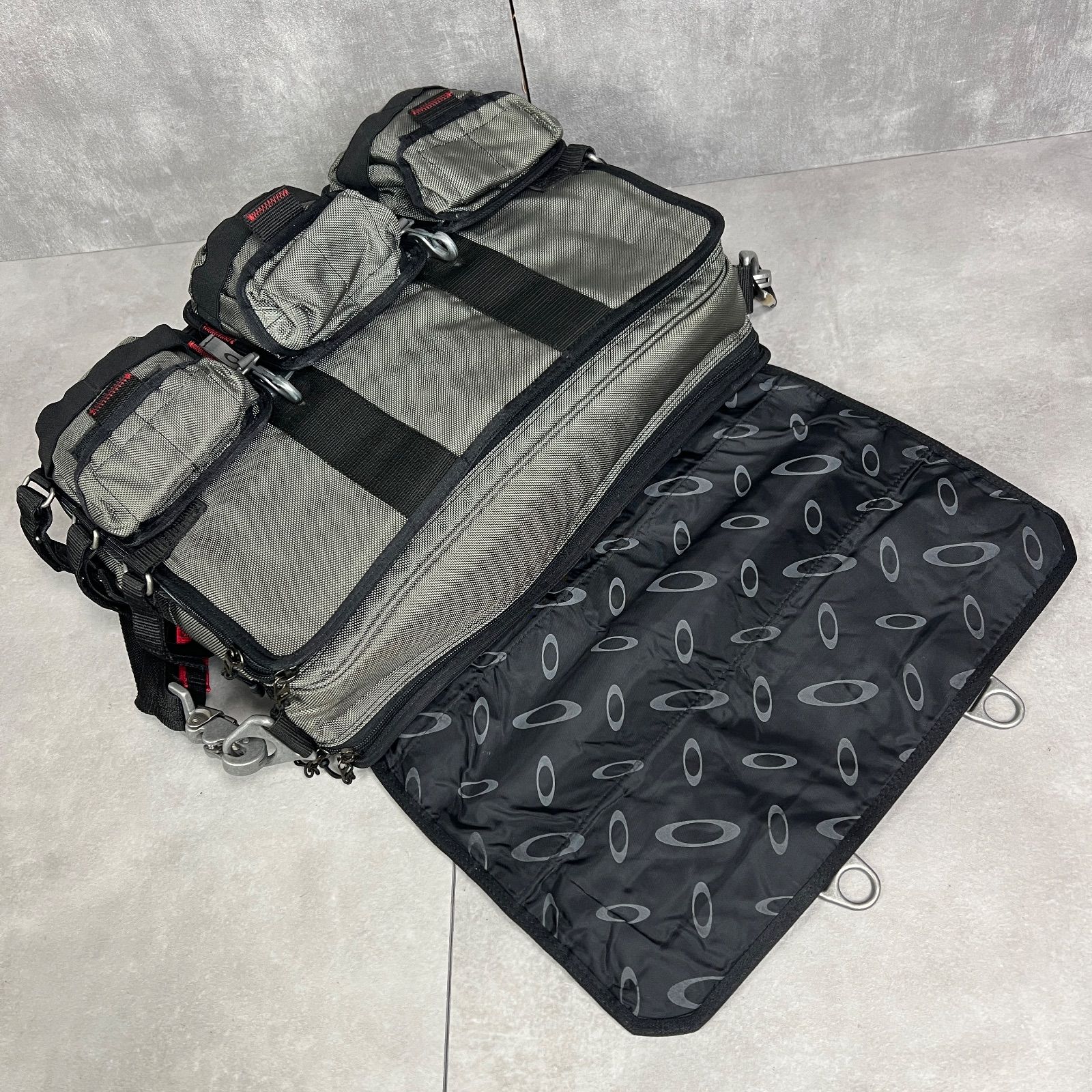 フォローで割引クーポン配布中】希少 OAKLEY オークリー Tactical