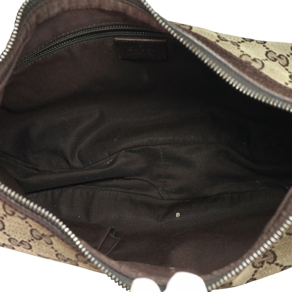 GUCCI グッチ GGキャンバス ハーフムーン ワンショルダーバッグ 斜め