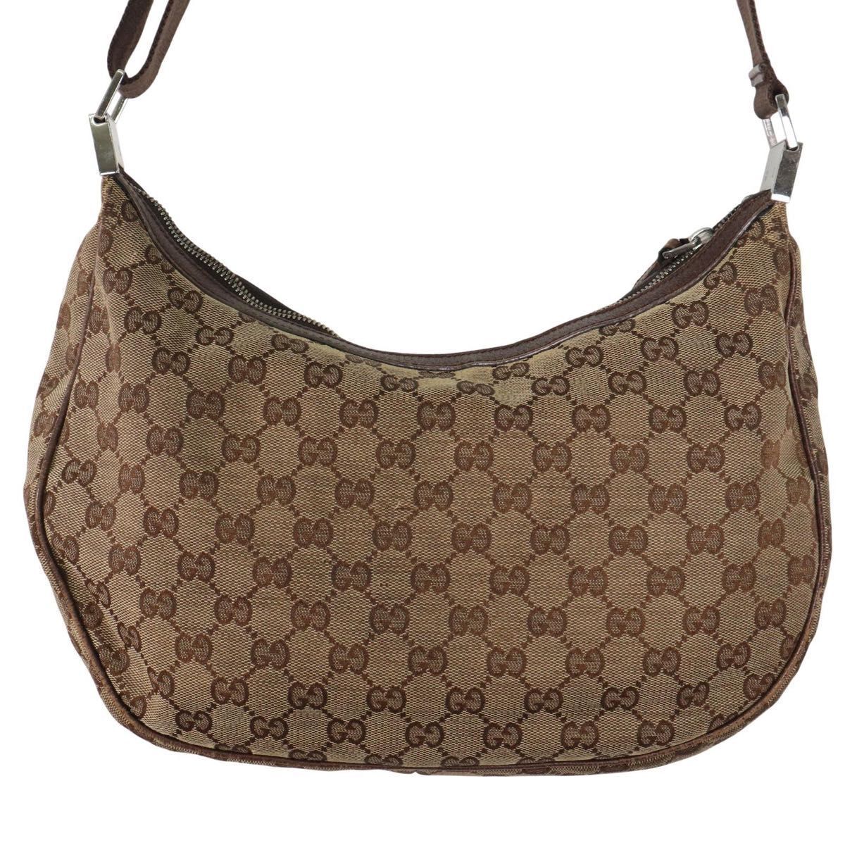 GUCCI グッチ GGキャンバス ハーフムーン ワンショルダーバッグ 斜め