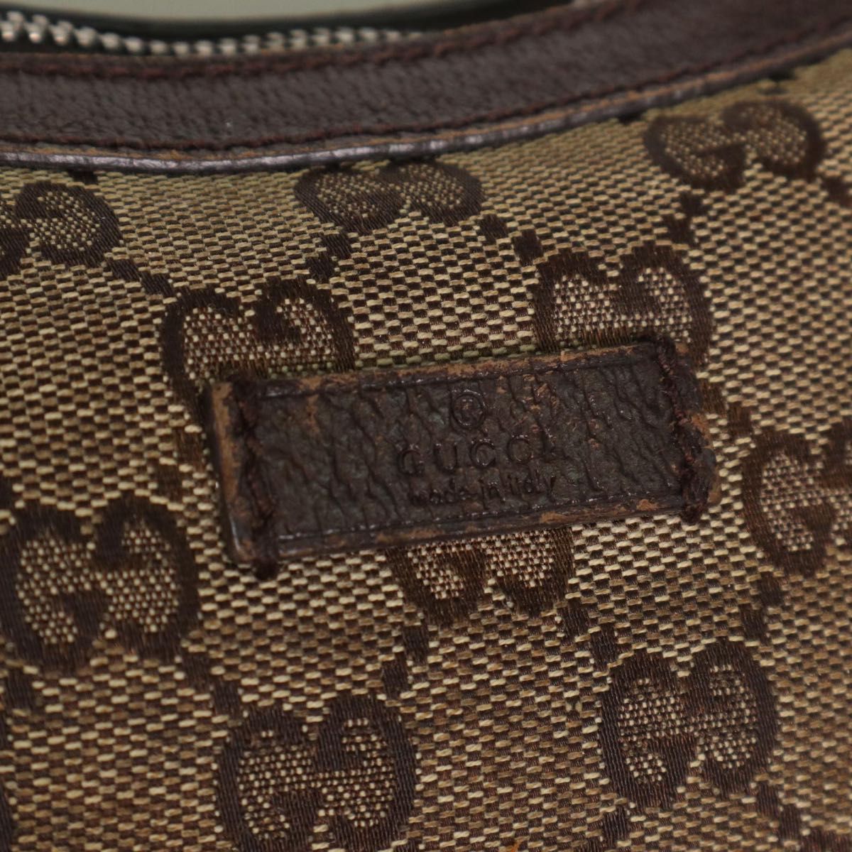 GUCCI グッチ GGキャンバス ハーフムーン ワンショルダーバッグ 斜め