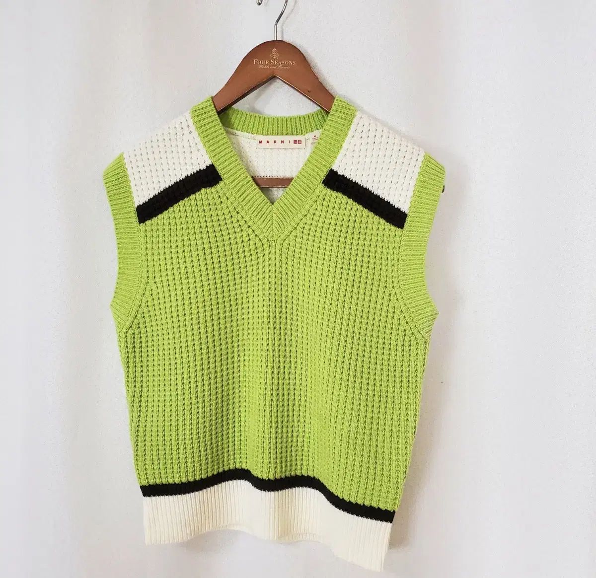 新品)マルニ ニットベスト レディース Mサイズ - メルカリ
