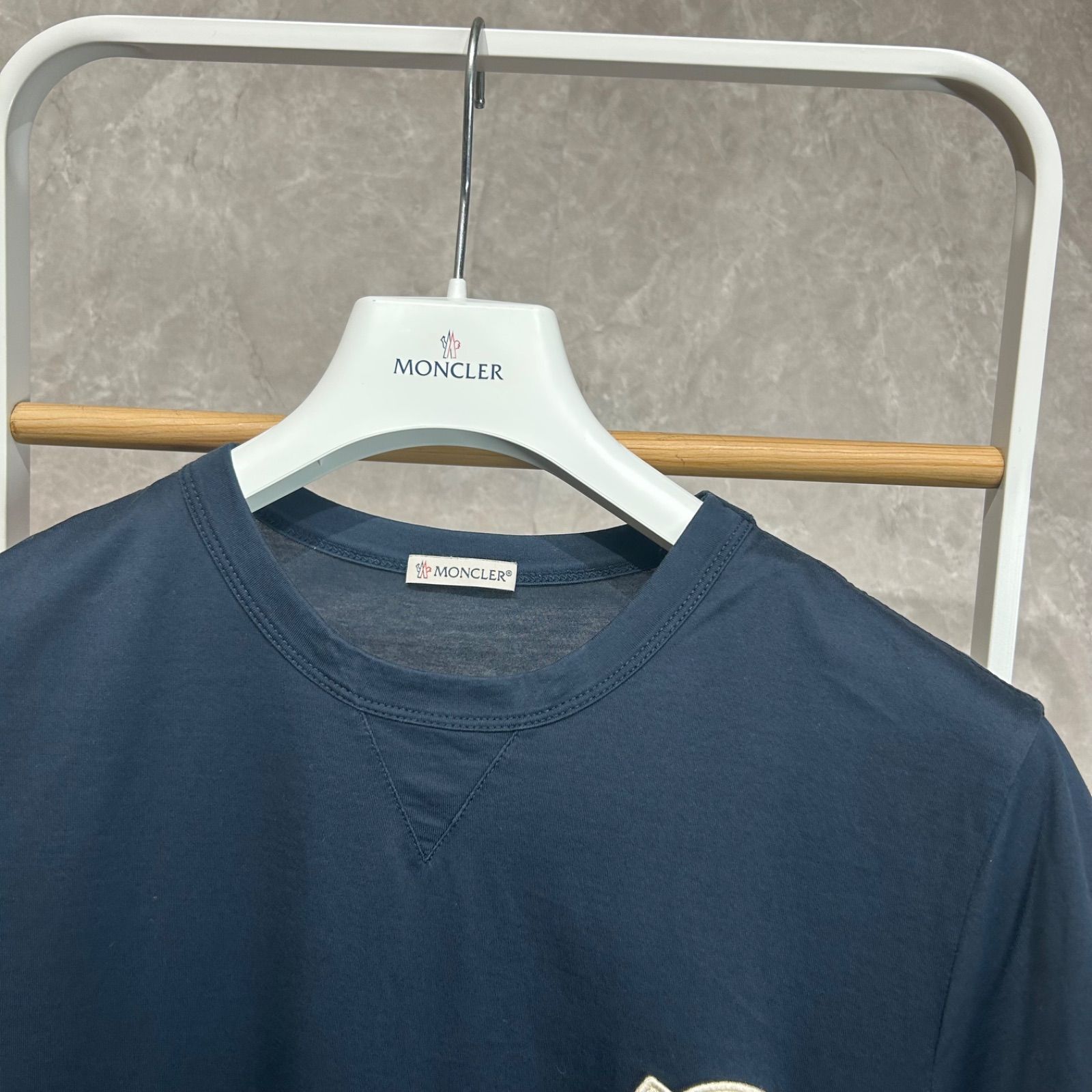 美品】 MONCLER モンクレールダブルワッペン半袖TシャツネイビーM