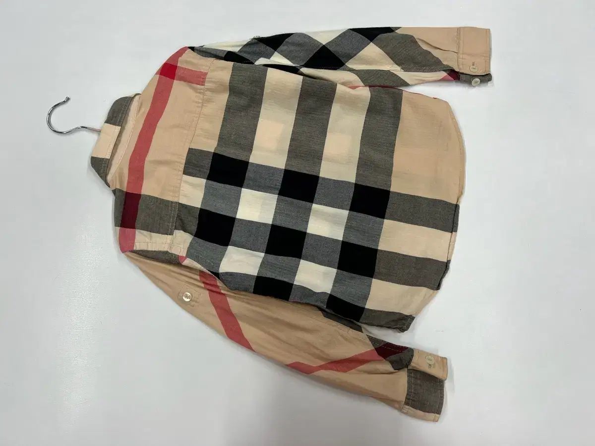 バーバリー　シャツ 6Y バーバリー 6Y(116) キッズ シャツ - メルカリ