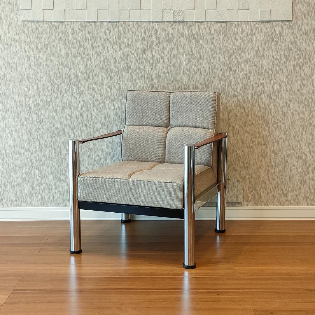 〈未使用〉アームソファ　レザー　一人掛けソファ　クロムメッキ①